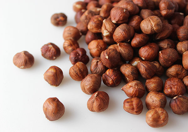 types-of-nuts-hazelnuts